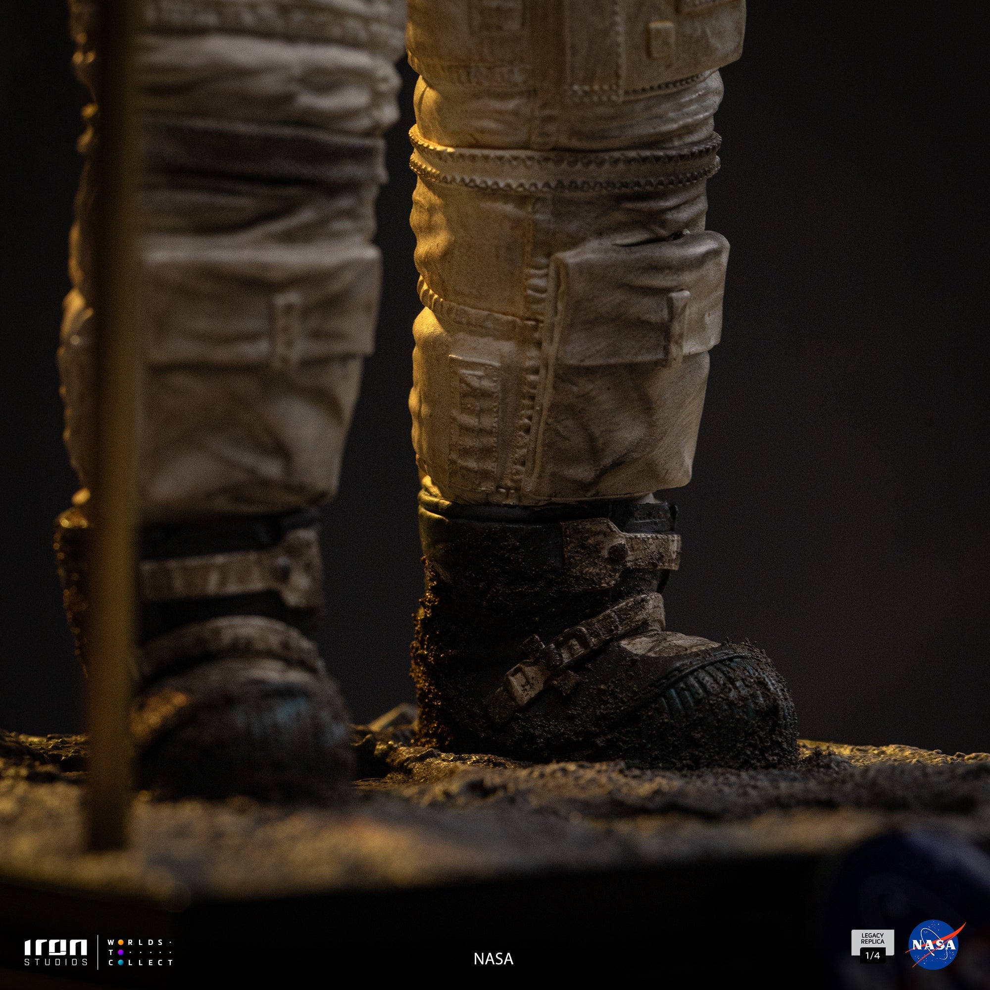 Statue Apollo 11 Astronaut - Nasa - Legacy Replica 1/4 - Iron Studios