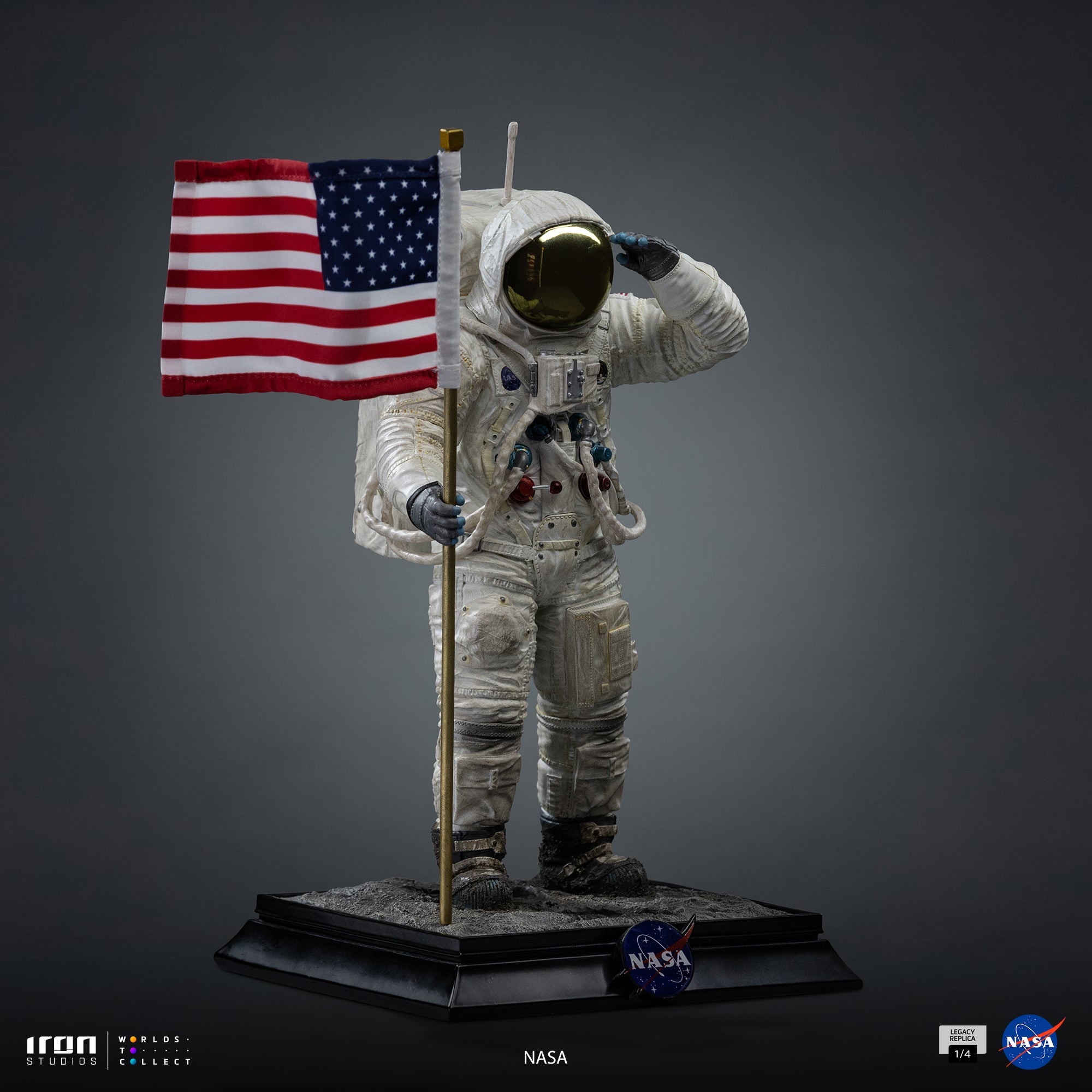 Statue Apollo 11 Astronaut - Nasa - Legacy Replica 1/4 - Iron Studios