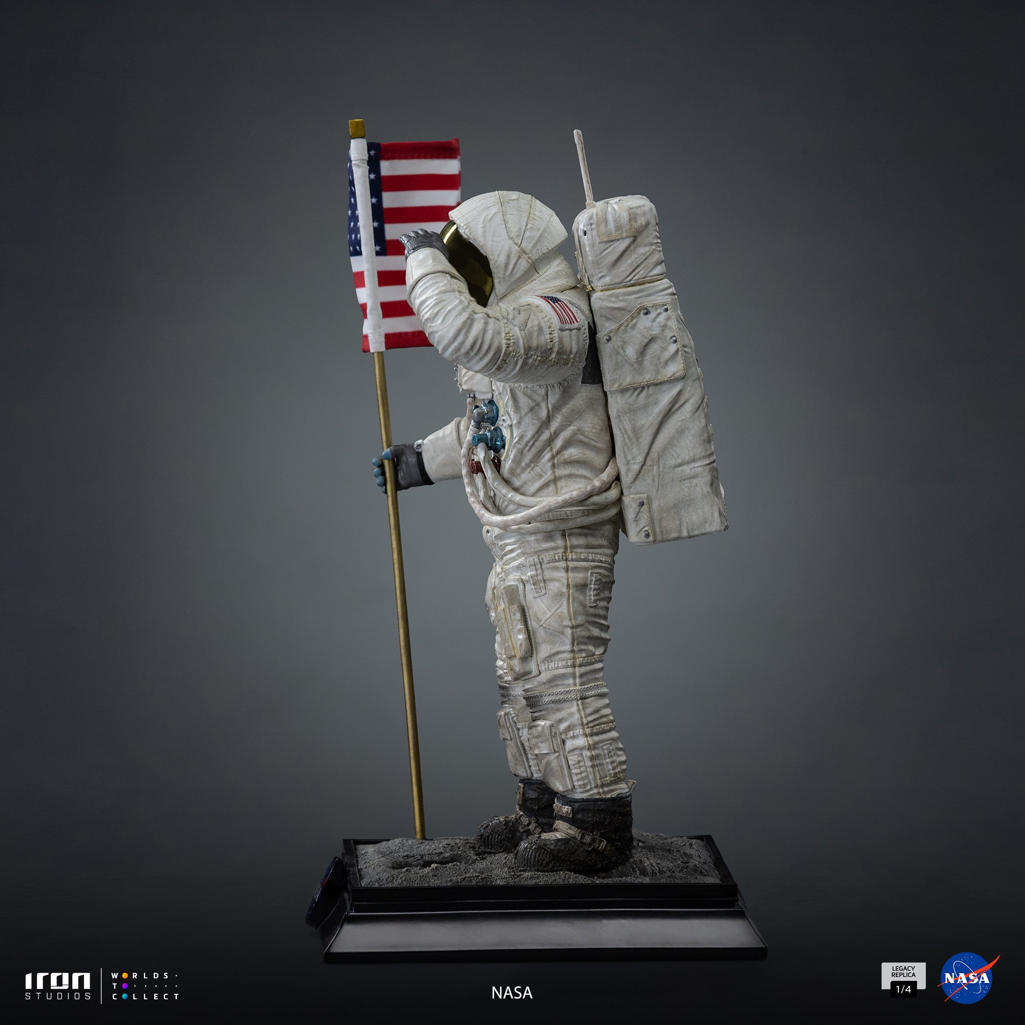 Statue Apollo 11 Astronaut - Nasa - Legacy Replica 1/4 - Iron Studios