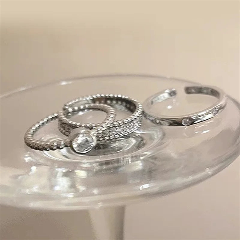 Fashion Contracted Design Women's Ring with Brilliant White Cubic Zirconia Wedding Party Daily Wearable Statement Jewelry Gifts