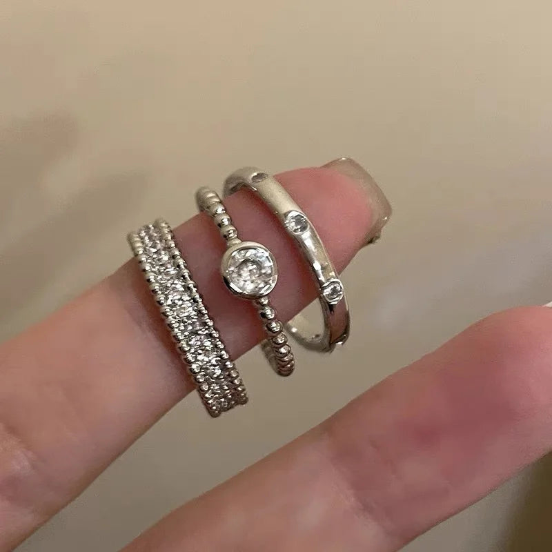 Fashion Contracted Design Women's Ring with Brilliant White Cubic Zirconia Wedding Party Daily Wearable Statement Jewelry Gifts