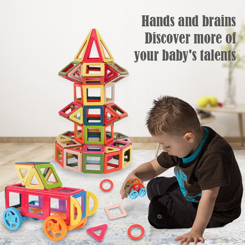 Magnetic Construction Kit with up to 377 pieces