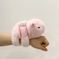 Pulseira de pelúcia Capybara