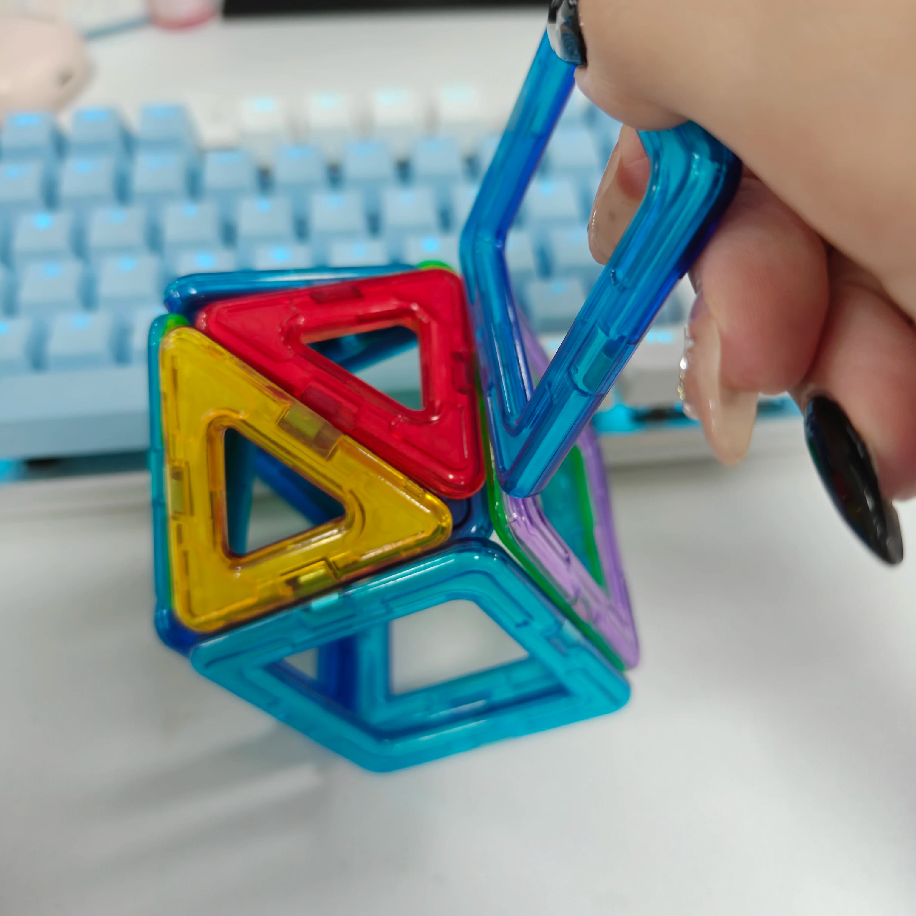 aidropship:252398d39e30